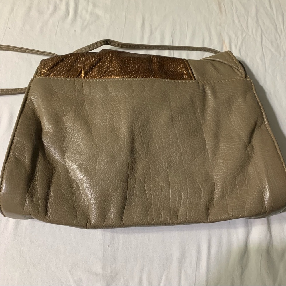 Taupe‎ Crossbody Bag with Metallic Copper Accent - Picture 3 of 8